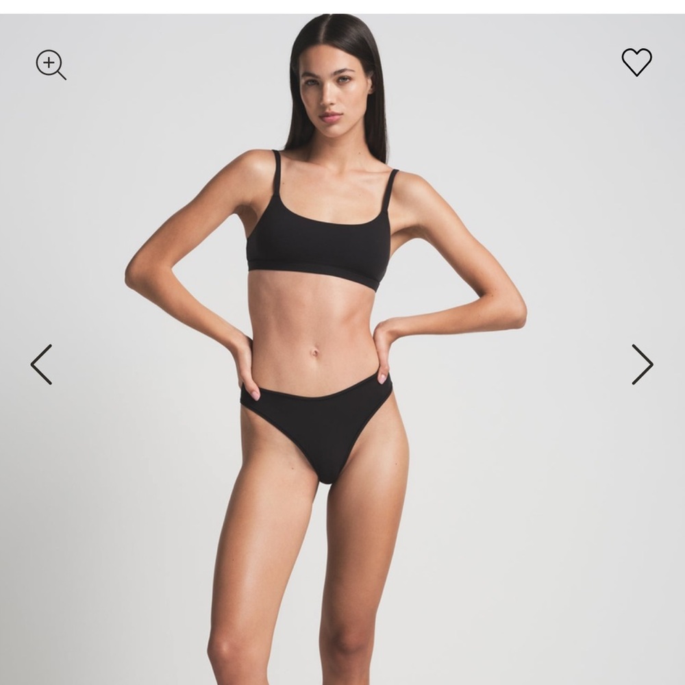 SKIMS Scoop Mesh Bralette Onyx